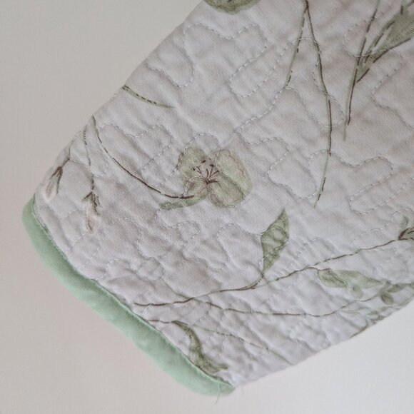 Handmade Floral Quilted Liner Jacket - Medium/Large - Picture 5 of 7